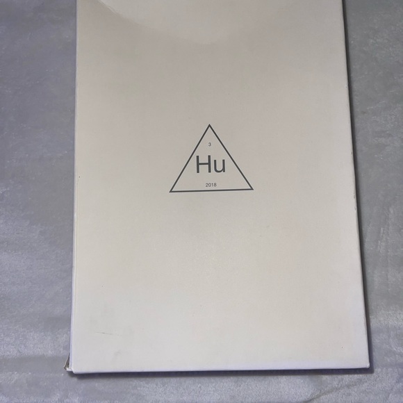 New in box!!! pharrell williams adidas hu white main image 5
